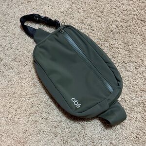 Olive Green Adjustable Belt Bag